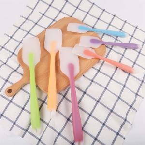 Wholesale Wholesale 100% Food Grade Custom Reusable Fancy Silicone Spatula For Christmas from china suppliers