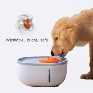 China Dog Water Fountain Dispenser Pet Avocado Shaped Water Fountain 2000 ml Food grade on sale