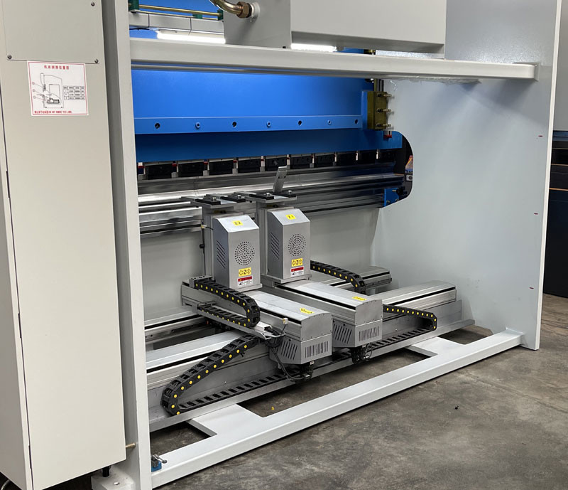High Accuracy DA66T 8+1 AXIS Hudraulic Press Brakes CNC 110T 3200MM