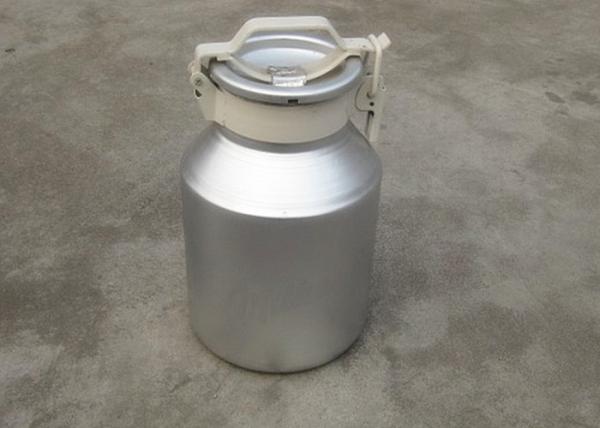 Lockable stainless steel milk cans 304 quality With Sealing Ring Cover / Sturdy