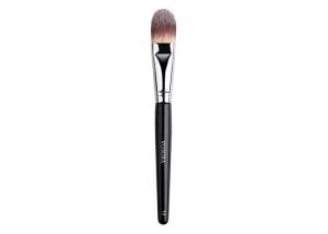 China Professional Duel Tone Color Foundation Application Makeup Brush on sale