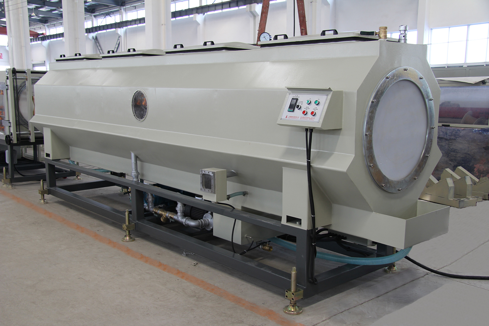 PE/PP Plastic Processed Water and Gas Supply Pipe Extrusion Line with High Productivity