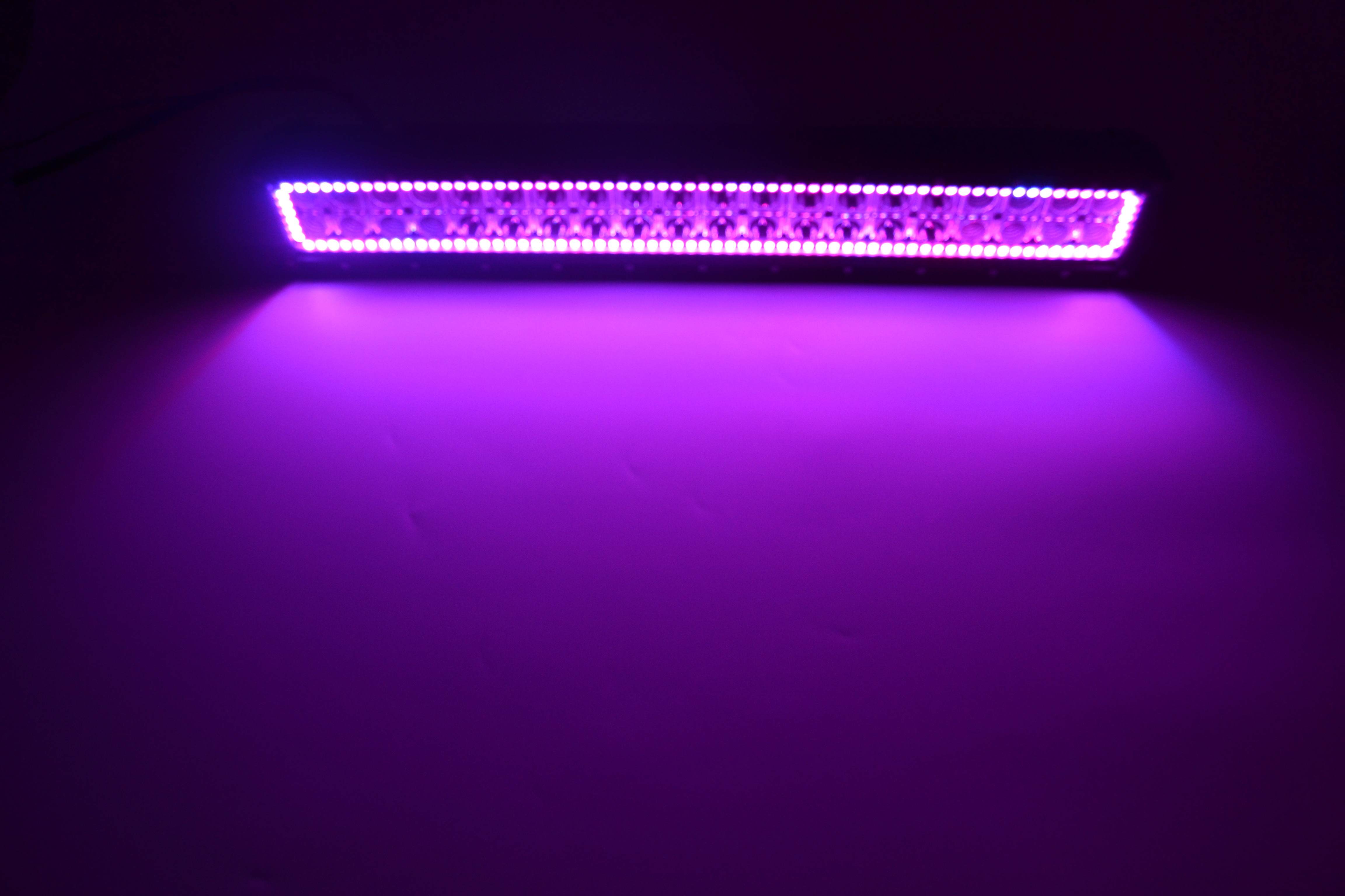 21.5 inch 120w 12 Volt Super Slim Waterproof RGB Light Bar For Car / Automotive