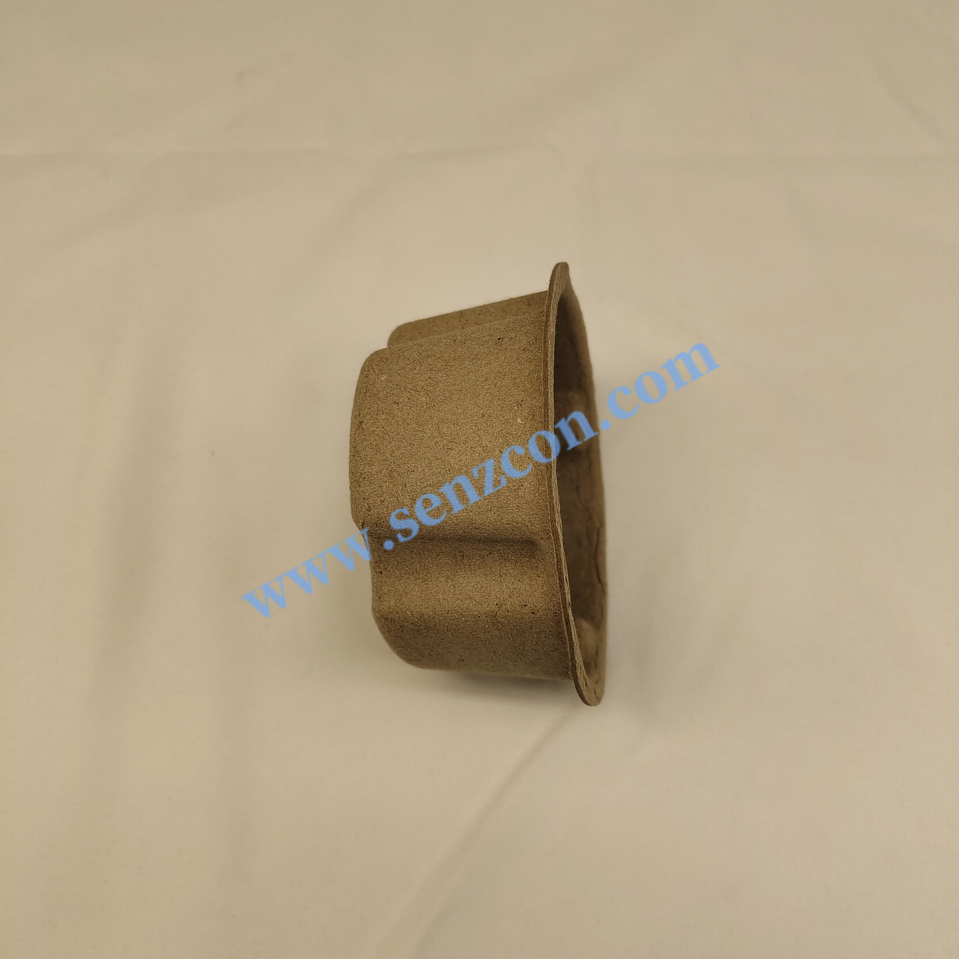 Direct supply from the factory: Dark green pulp molding bases for small cakes. They are food-grade, environmentally friendly and biodegradable. They