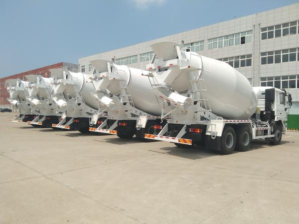 HOWO Diesel Trailer 12 Cubic Meters Cement Truck Manual Transmission Euro 2 6x4