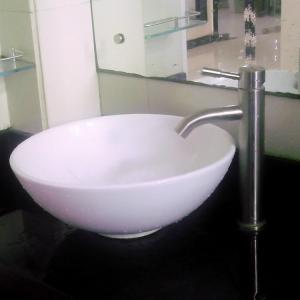 Wholesale Automztic Motion 35mm Deck Mounted Tall Basin Faucet from china suppliers