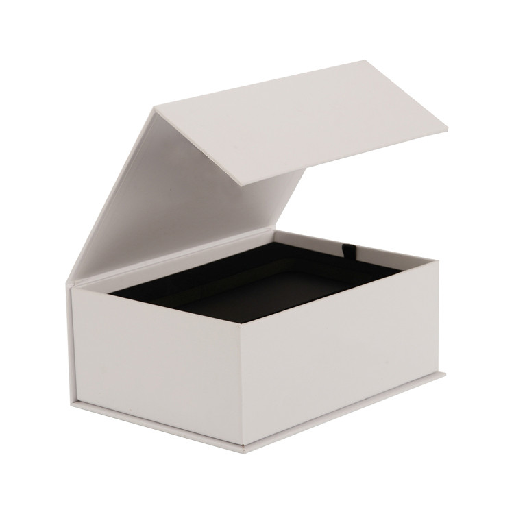 Satin Lined Hair Extension Magnetic Closure Gift Box Packaging Box