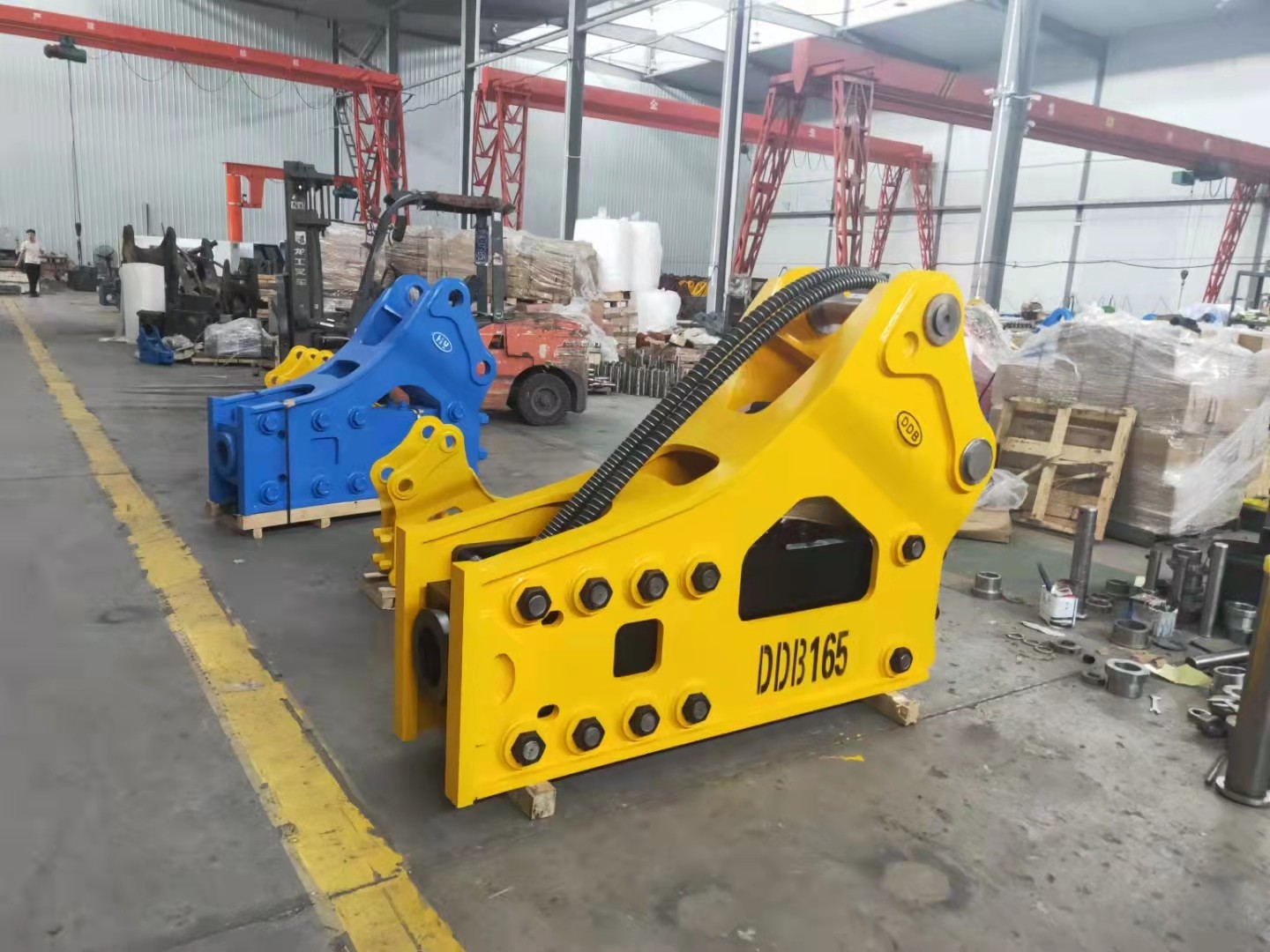 Q235B Steel 18t Hydraulic Demolition Hammer 135mm Chisels Hydraulic Rock Breaker