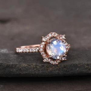 China 925 Sterling Silver CZ Wholesale Natural Stone Jewelry Faceted Rainbow Moonstone Ring on sale