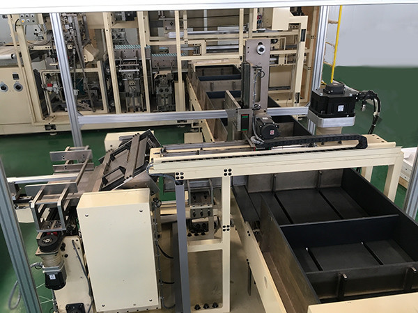 Full Servo Baby Diaper Machine
