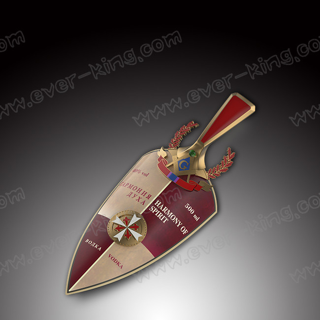 500mL Liquor Vodka Glass Bottles With Shield Shaped Metal Label