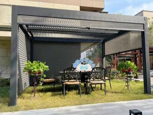 Wholesale Modern Popular Garden Aluminum Pergola Waterproof Shutters Roof Pavilion Outside Popular Design Aluminum Pergola from china suppliers