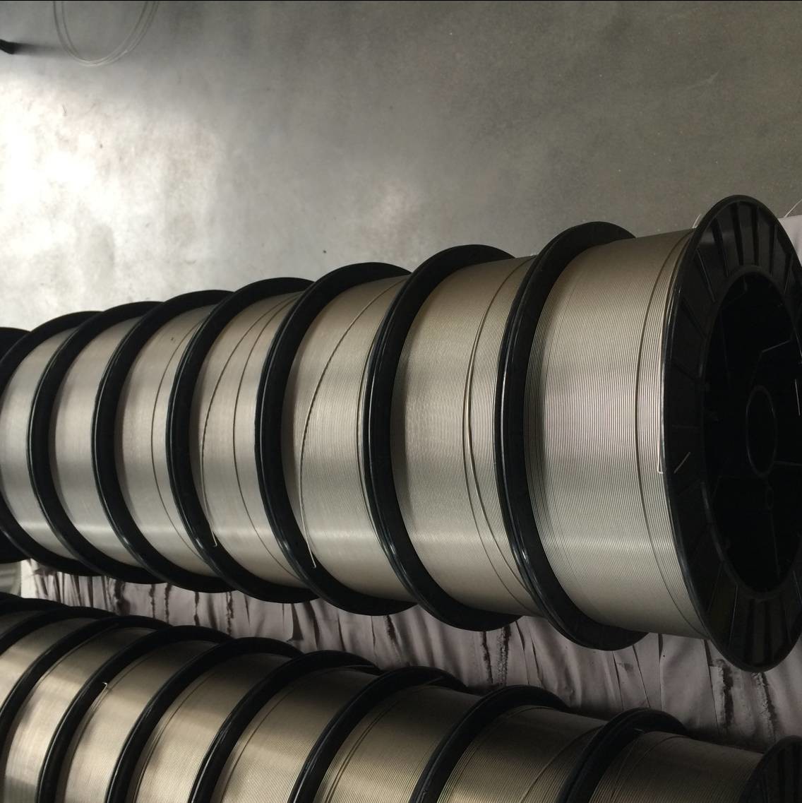 3.17 mm Nial80/20 thermal spray wire, for Arc Spray for Improving Adhesion of Top Coatings