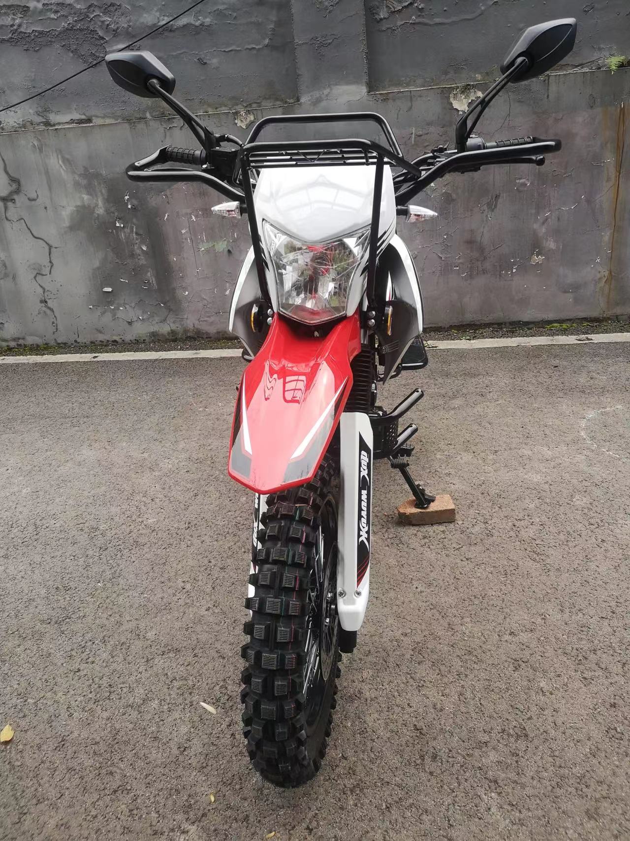 Stylish Trendy 250cc Street Legal Dirt Bike For Adults 200 - 350W