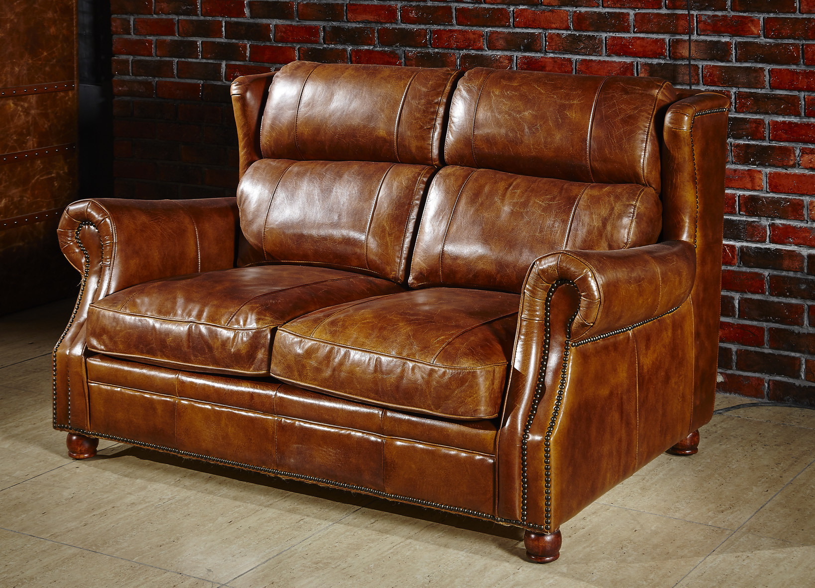 Retro Vintage Living Room 2 Seater Leather Sofa With Double Layer Back Cushion