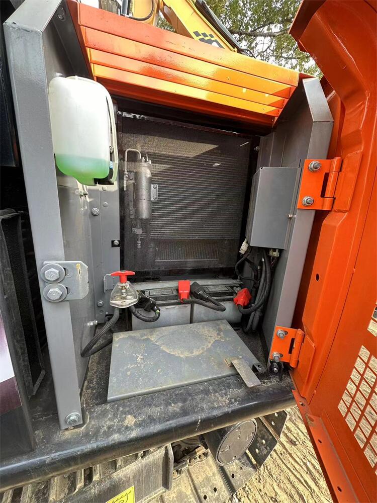 The Most Affordable Hitachi ZX70 Used Crawler Excavator with Low Work Hours in Japan