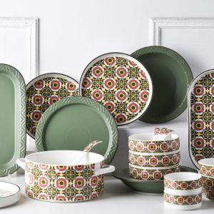 Wholesale 4-Person Dinnerware Sets Christmas Ceramic Tableware Gifts For Women 2024 Decoration from china suppliers