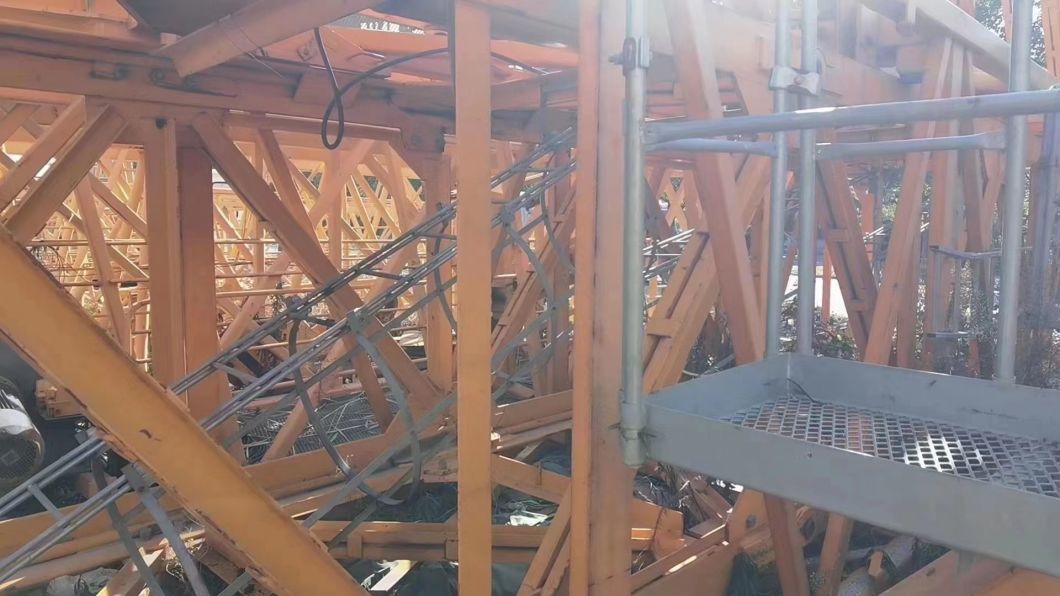 Sell 19 Years of Zoomlion Flat Head Tower Crane in Good Condition, Good Price