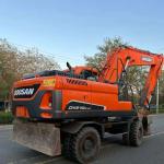 Good Quality Uesd Doosan Dx210w-9c 21ton Wheel Excavator