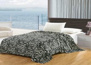 Wholesale Printed Zebra Cotton Flannel Sheet Blanket , Wrinkle Resistant Flannel Baby Blanket from china suppliers