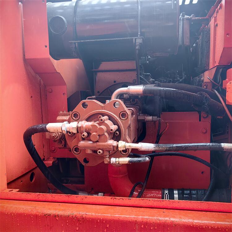 Original Hydraulic Pump Used Doosan DX225 Excavator For 2022 Year Earth-moving Machinery