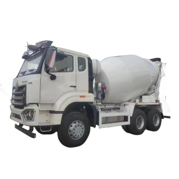 Sinotruk HOWO on-Site Hydraulic Discharge Drum Mixing Concrete Mixer 8 10 12Cbm