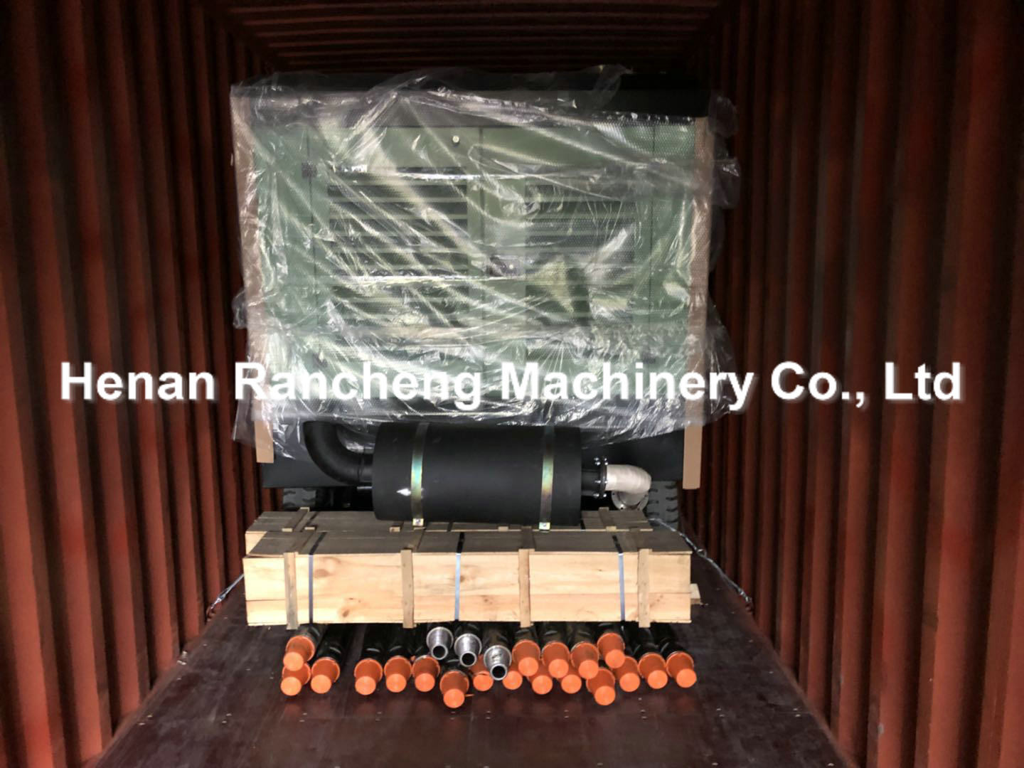 1107CFM 25bBar Diesel Engine Screw Compressors Portable Air Compressors For 2.5-1.8 Mpa Pressure