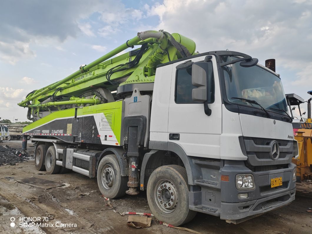 2019 Zoomlion 63m Concrete Pump Under High Quality Sell Good Price