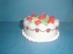 White paraffin beutiful cake candle handmade drawing packed into gift box