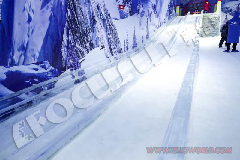 Construction Works BITZER Compressor Low Noise Environment-Friendly Ski Resort Artificial Snow Making Machine