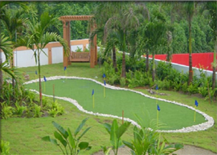 Healthy Golf Artificial Grass , Synthetic Golf Turf Long Life Expectance