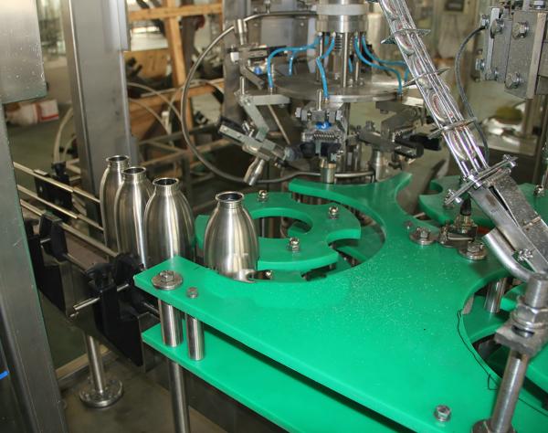 Turnkey Beer Bottle Filling Machine , High Performance Beer Bottling Machine Equipment Production Line