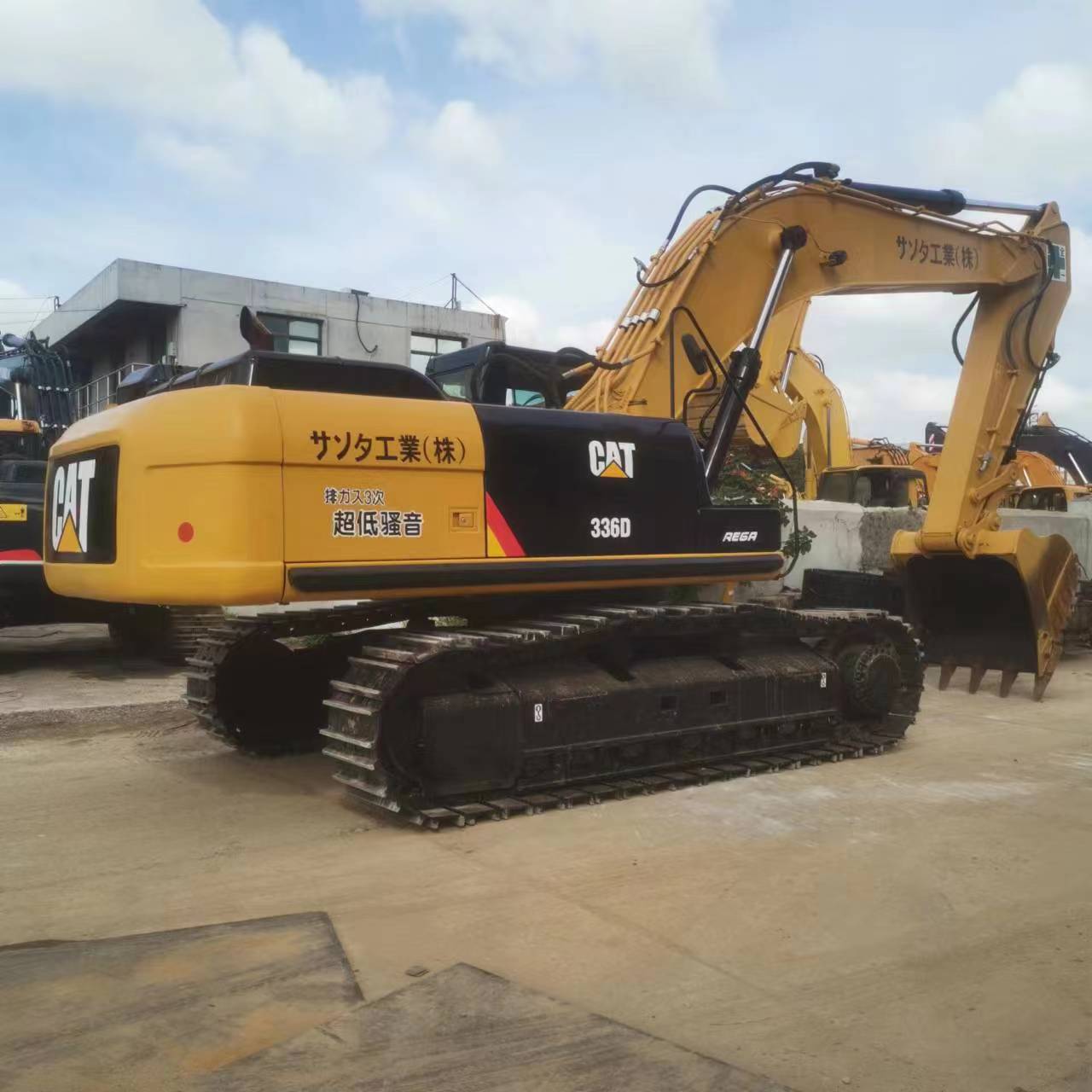 Good Condition 36 Ton Cat 336D Excavator Made in Japan with Original Hydraulic Cylinder