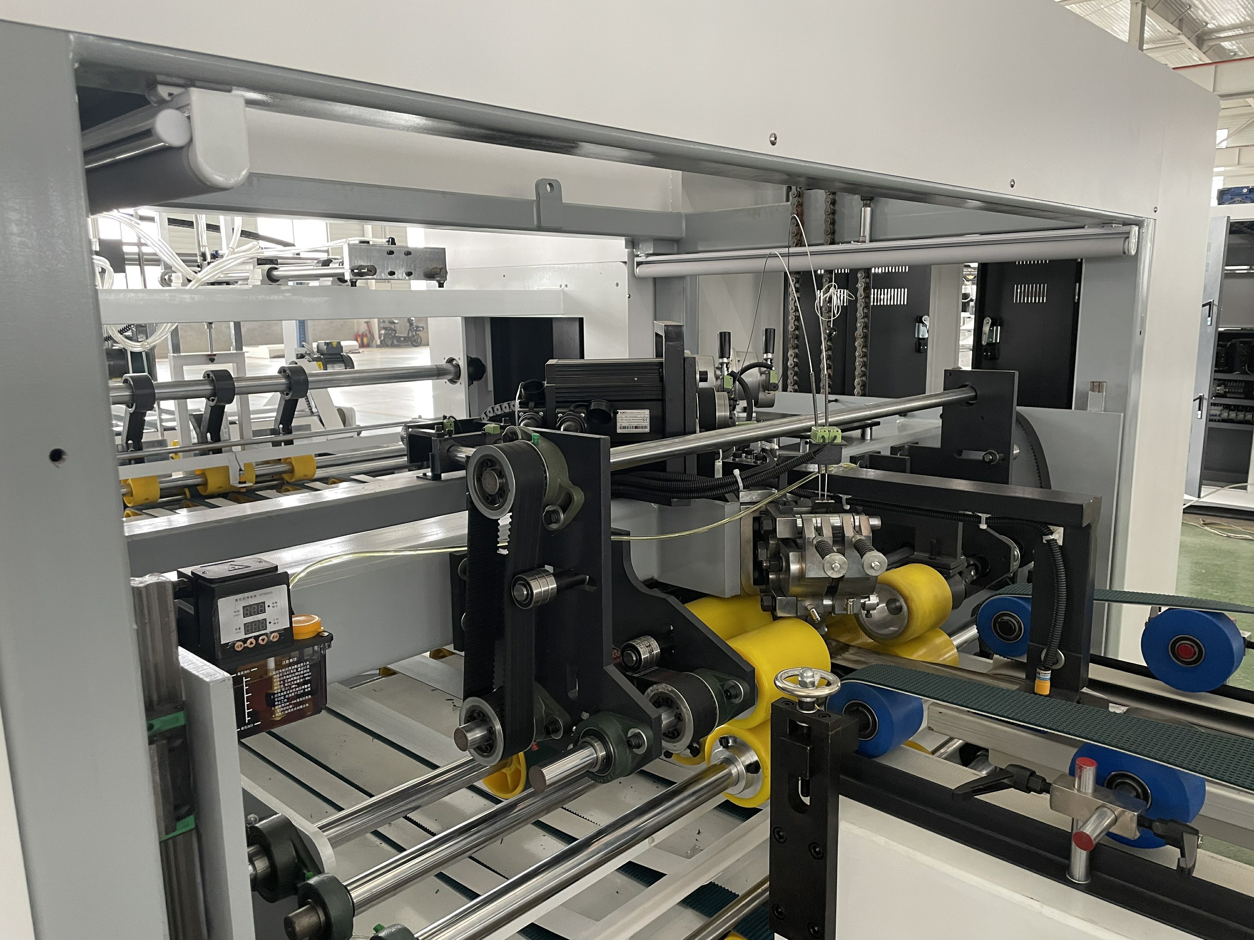 Automatic Stitching And Gluing In One Machine QDJ-2600B Type