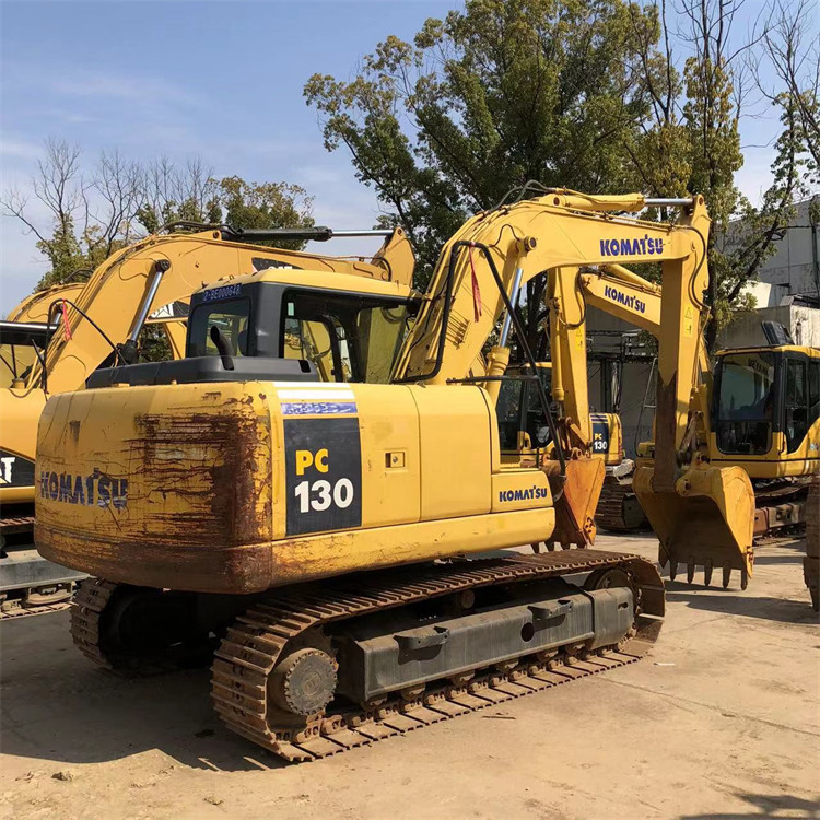 13 Ton Used Komatsu PC130-7 Crawler Excavator with Original Hydraulic Pump in Shanghai