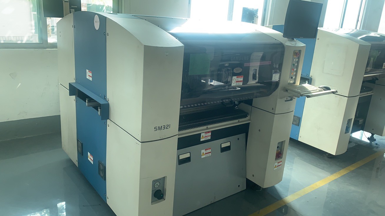 SMT MACHINE HANWHA SAMSUNG SM321 Pick And Place Machine