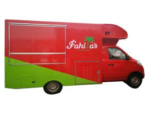 Awesome Petrol Mobile Kitchen Truck , Mobile Fast Food Van Gasoline Fuel Type