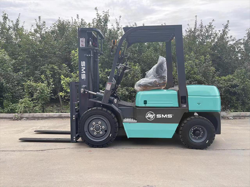 four wheel 3 tons Diesel Engine Forklift K25 Forklift