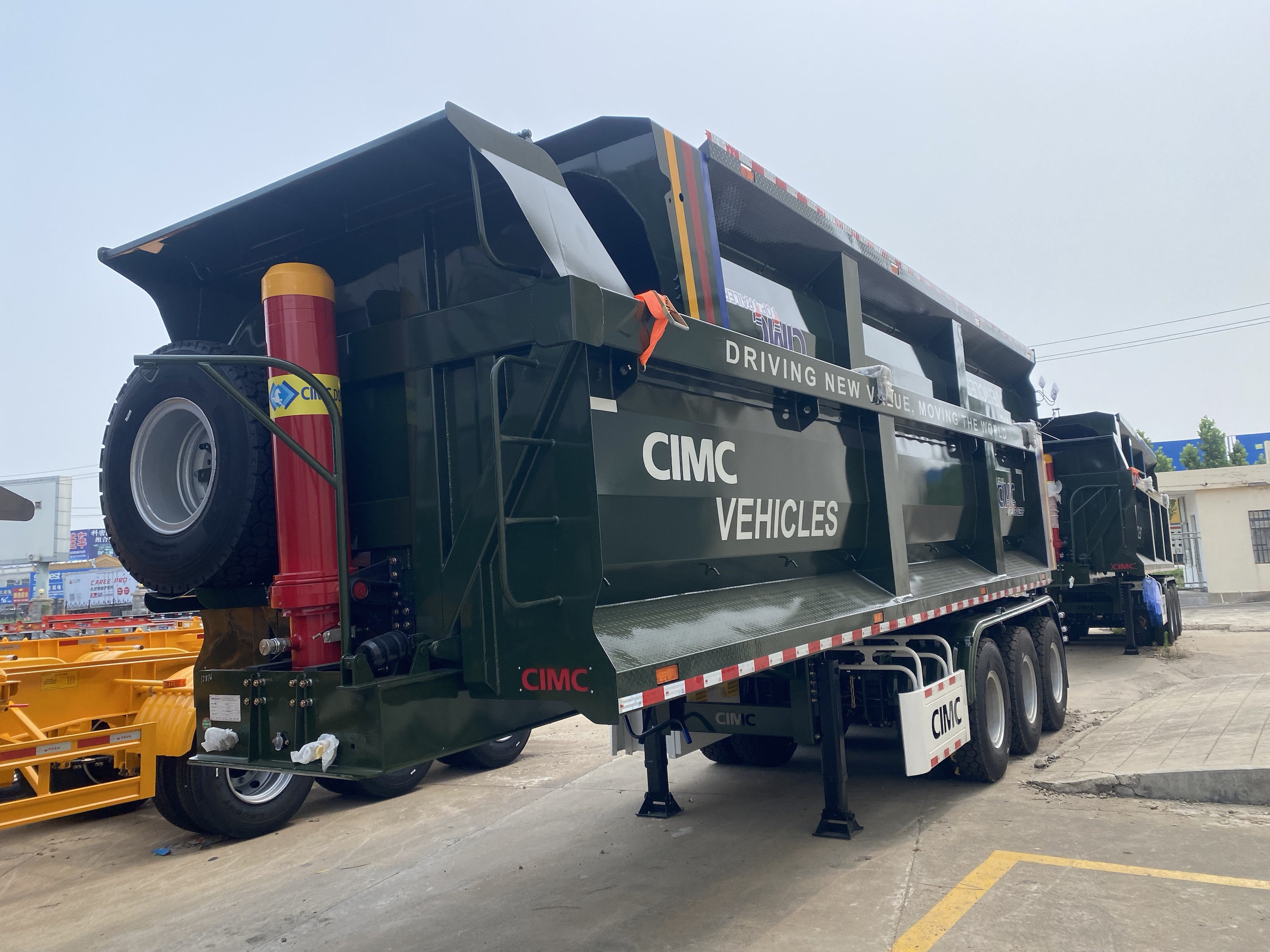 Customized color and size used for Coal/Mine/Stand/Stone Loading 3 axle durable steel rear dump tipper or dumper semi trailer