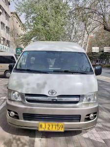 Wholesale 2007 Year 13 Seats Gasoline Toyota Hiace Used Mini Bus With Luxury Seat Automatic Transmission High Roof from china suppliers