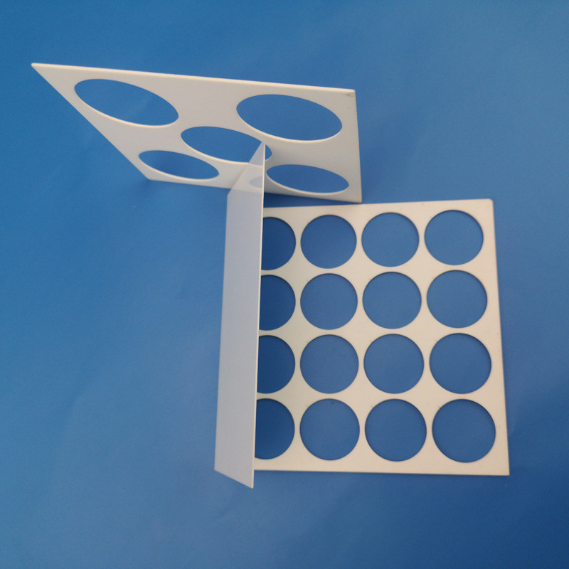 Machining Insulating Al2O3 Ceramic Plate With Holes