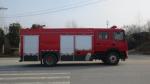 Dongfeng 8200 Liter Water Tank Fire Truck 2WD Rear Drive Diesel 6-Seater 4×2