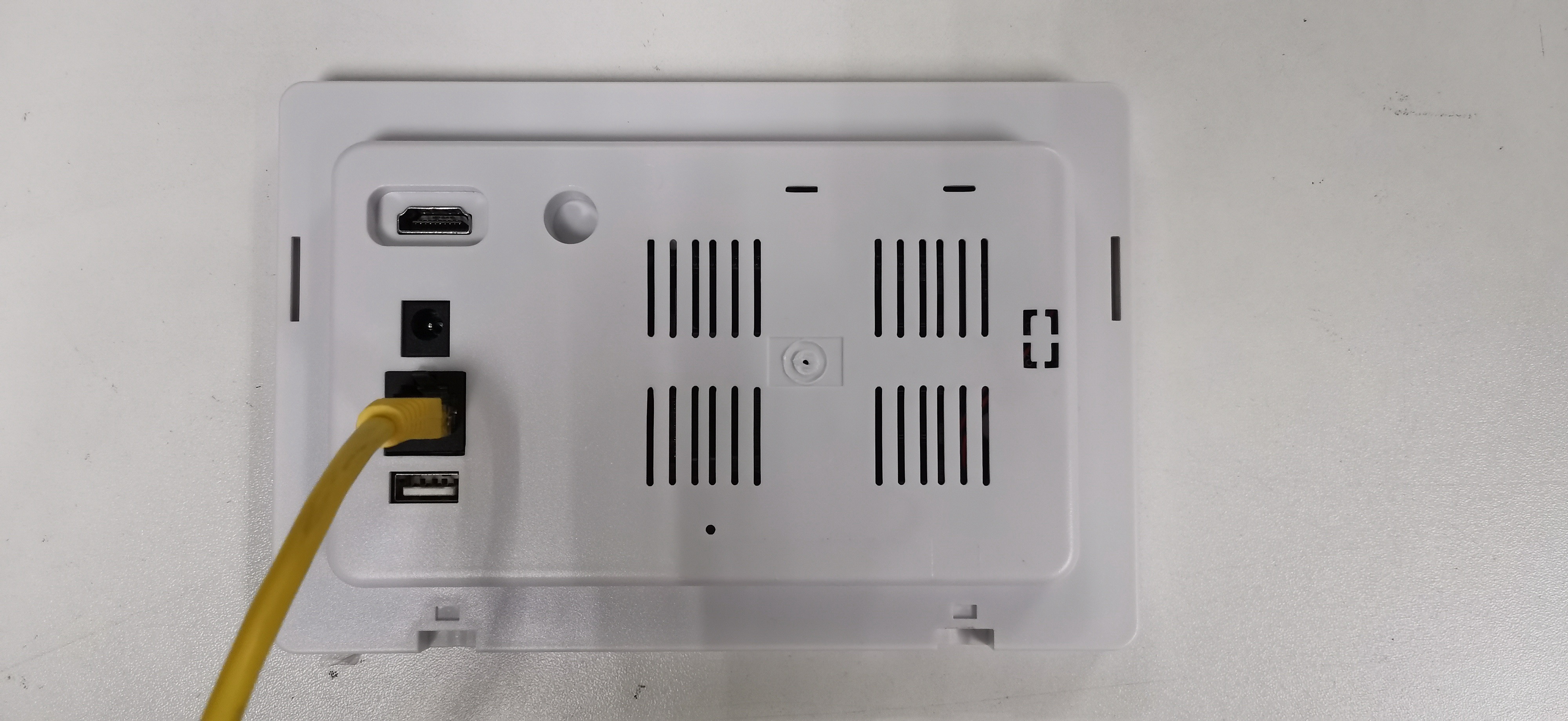 Wall Mount Loxone Auto Boot Kiosk 7 Inch Android Touch Tablet PC with POE Ethernet
