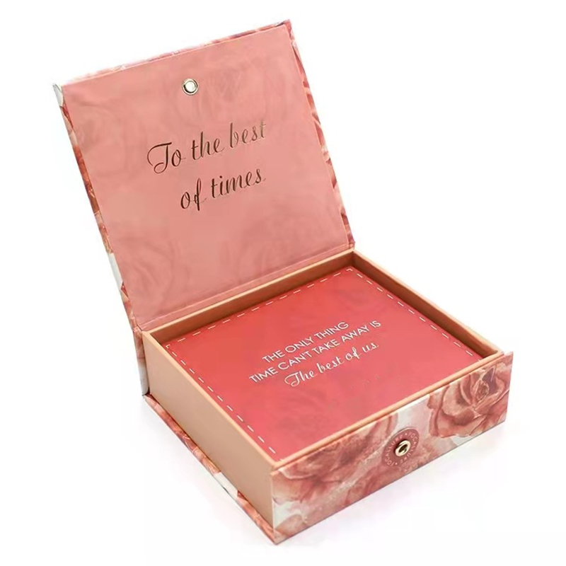 Handmade Magnetic Gift Box Packaging For Lipstick Lip Balm Gloss Customized