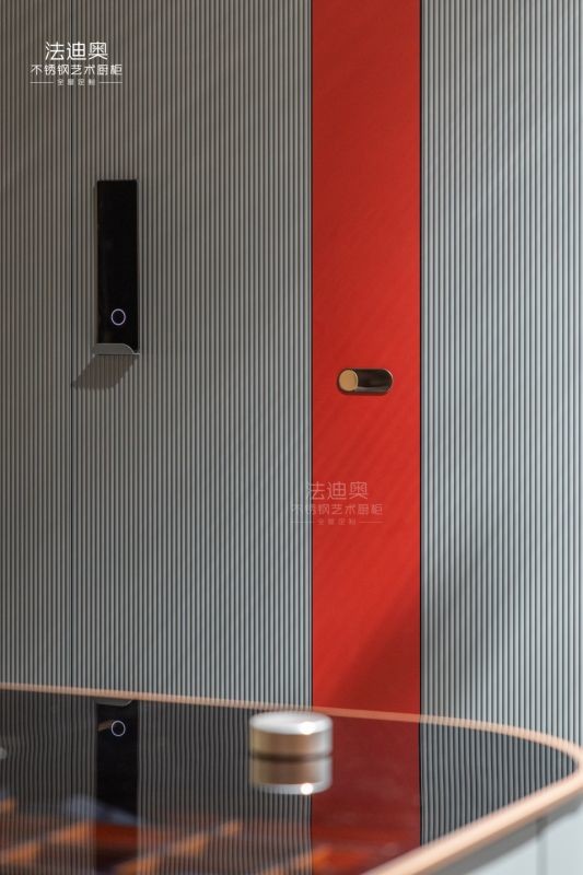 Comfort Stainless Steel Smart Walk In Closet Luxurious Easy Clean