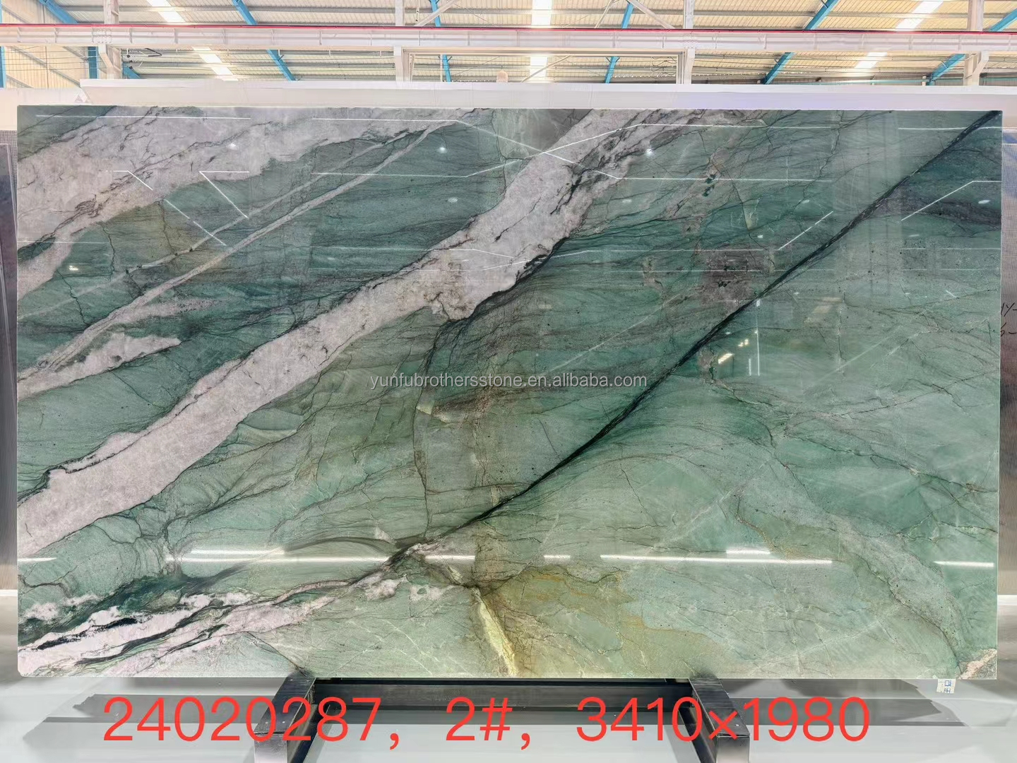 Modern Calcite Marble Flooring Bata Emerald Green Quartzite Slab for Hotel Wall Panel