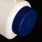 2L PE Calf Feeder Calf Milk Bottle With Teat Crosscut Handheld Bottle
