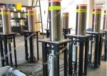 Sliver Hydraulic Retractable Bollards Car Park Bollards Powder Coated Surface