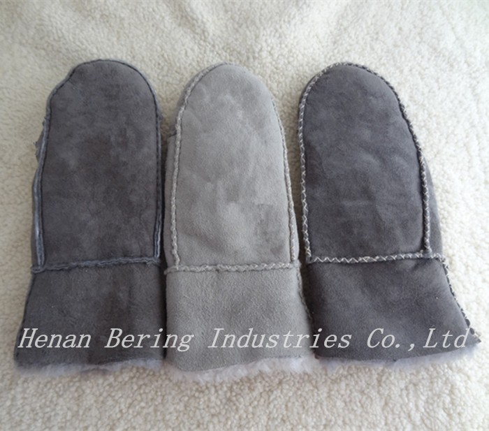 Wholesale Economic Soft Hand Sewn Double Stitching Real Lamb fur Patched Shearling Sheep Skin Cheap Winter Leather Mitten Gloves