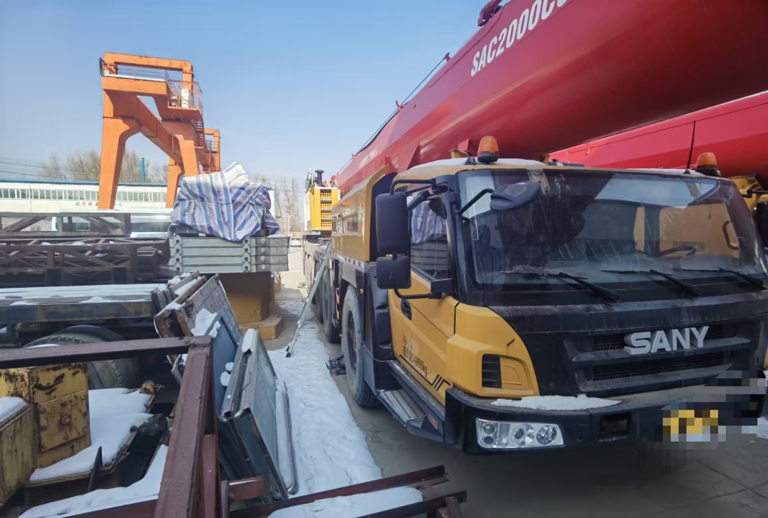 Hydraulic Straight Arm Mobile Truck Crane 200 Tons Max Working Height 85.5 Meters Direct Source 2022 Year Production